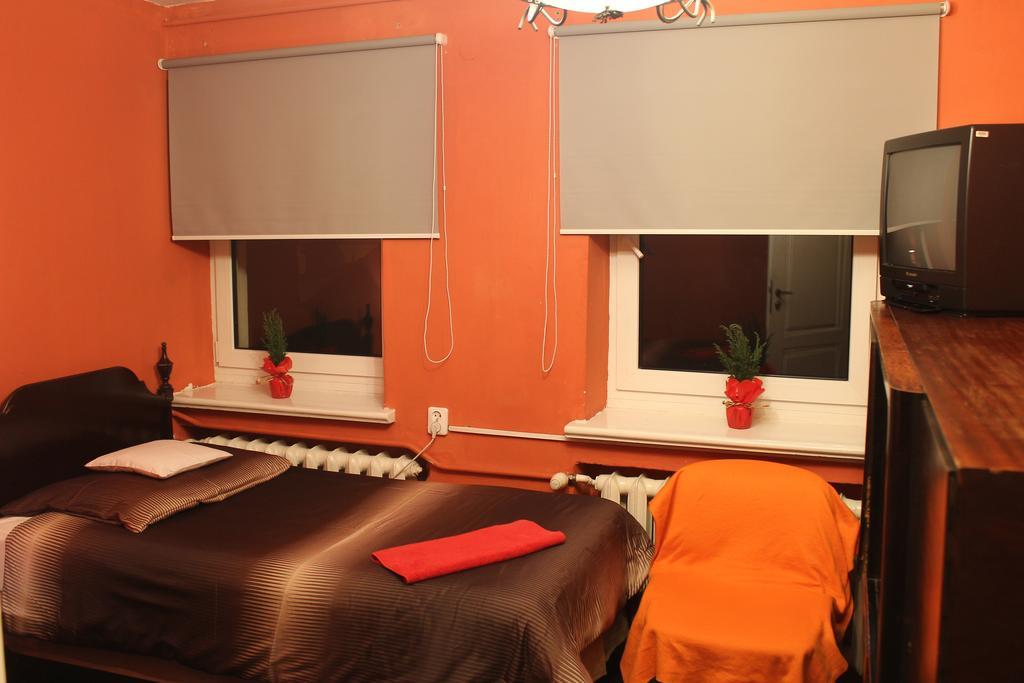 Auberge de jeunesse Pokoje Na Chmielnej 2 à Varsovie Chambre photo