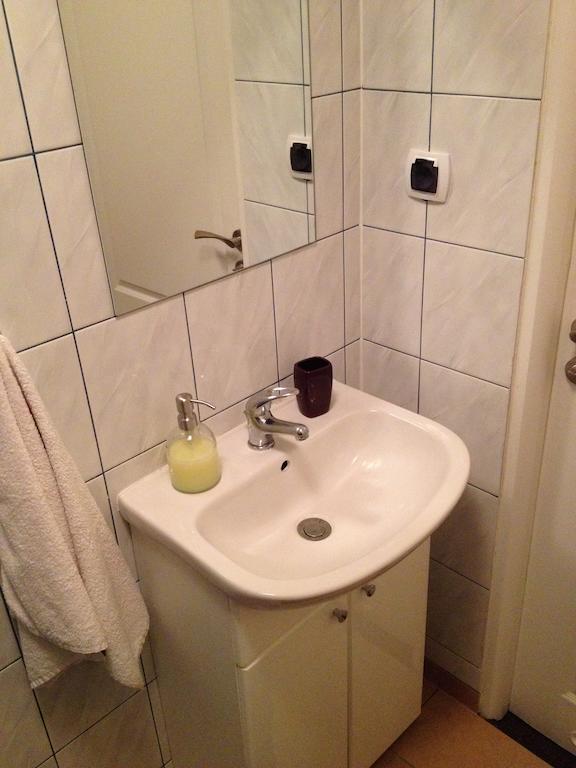 Auberge de jeunesse Pokoje Na Chmielnej 2 à Varsovie Extérieur photo